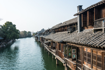 临水民居