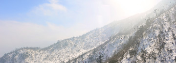 雪山 云海 全景图