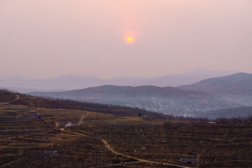 山村日出 （3）