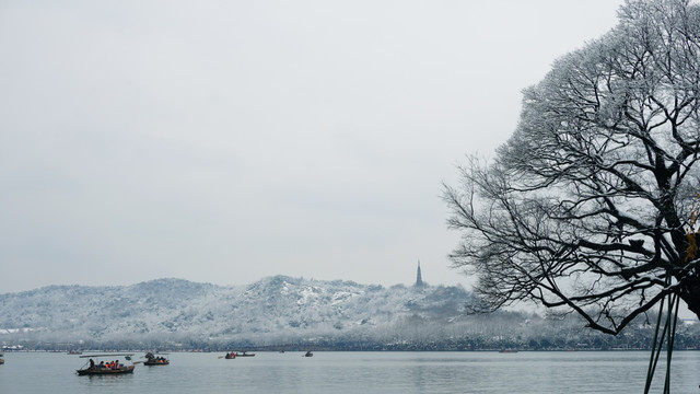 西湖冬景