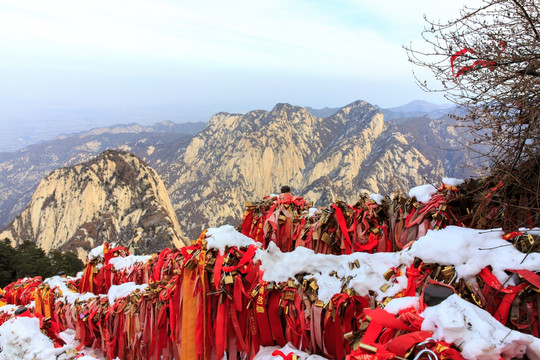 西岳华山 许愿锁