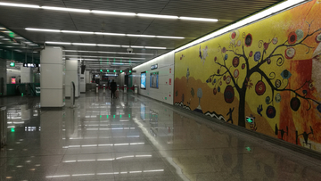 北京西站地下通道