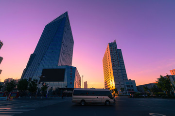城市街道 高层建筑