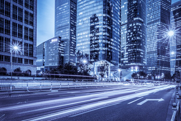 上海陆家嘴夜景和汽车灯光影