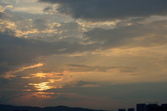 朝霞