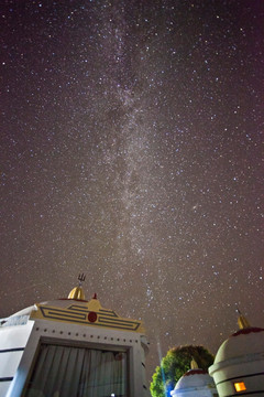 蒙古包 星空