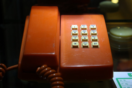 老式式红红色按键座机电话
