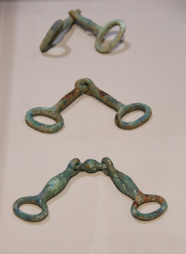 西汉时期期青铜马衔