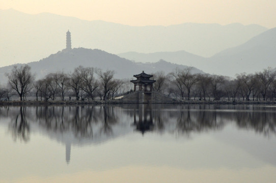 水墨颐和园