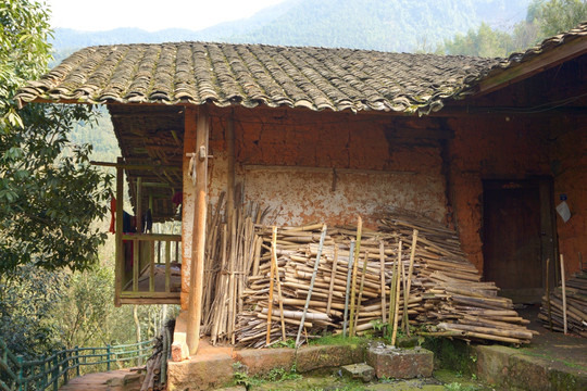 贵州山区 乡村庭院 农家房屋