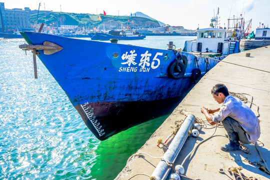 渔船  修船