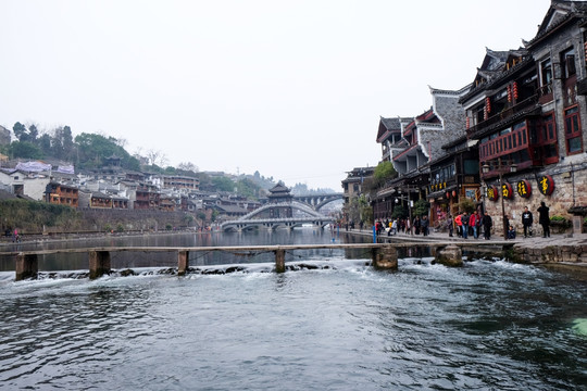 凤凰古城