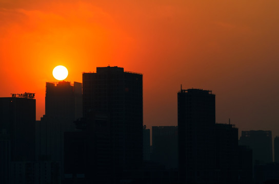 城市日落 建筑群剪影
