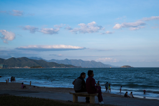 傍晚芽庄海滩