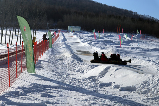 滑雪道 滑雪场 户外运动