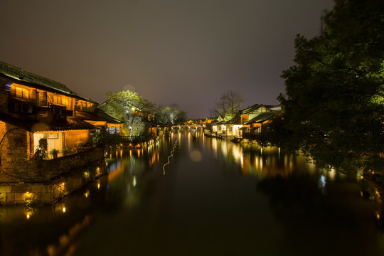 乌镇夜景西市河