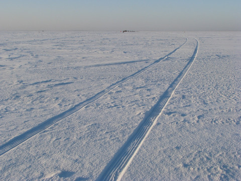 查干湖冰上路
