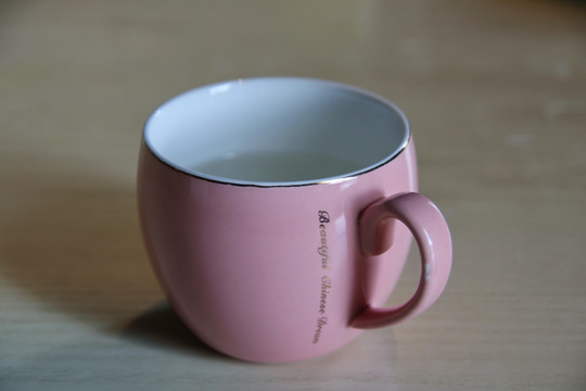 粉红色带带把把咖啡啡杯