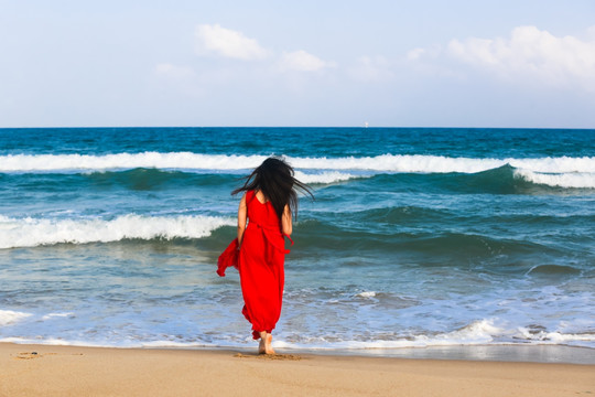 海边的女人