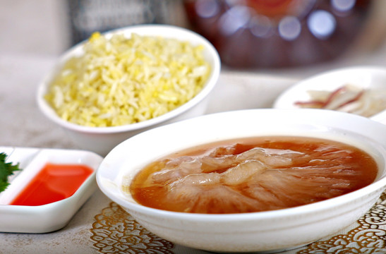 鱼翅捞饭