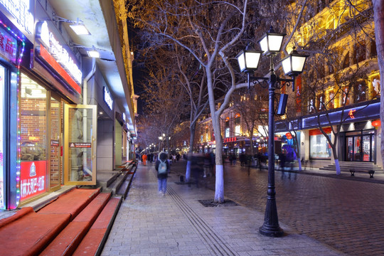 欧式建筑 哈尔滨中央大街夜景