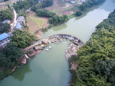 龙沱 河堤航拍