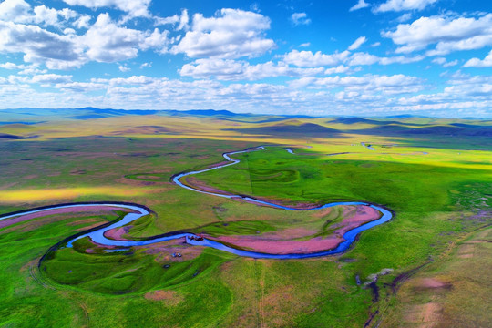 莫日格勒河牧场风景