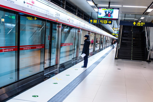 地铁站 哈尔滨地铁