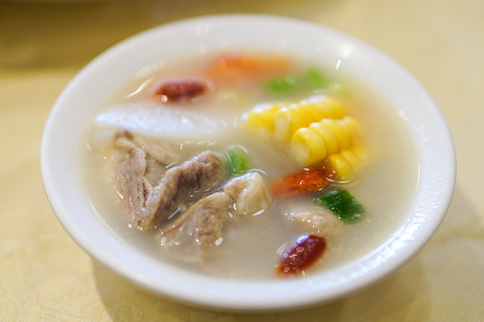 山药排骨汤