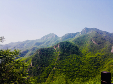 群山
