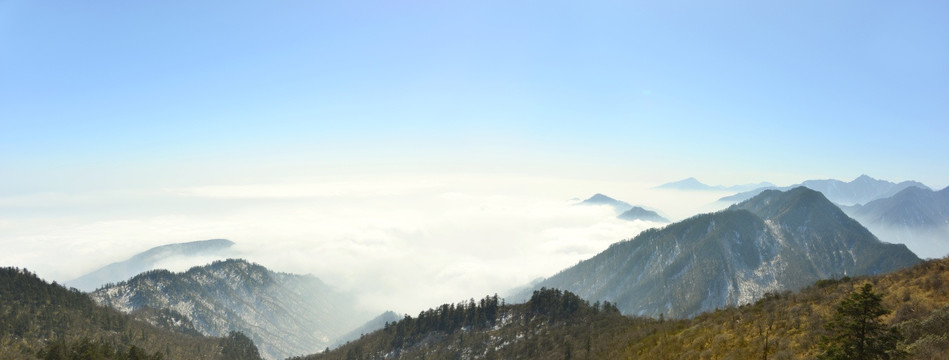 西岭雪山日月坪 群山云海