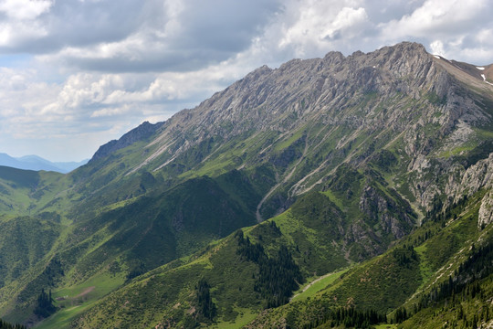 大山