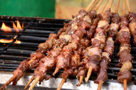 烤羊肉串