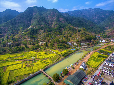 浙江兰溪芝堰古村芝溪龙山航拍