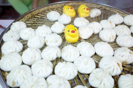 包子