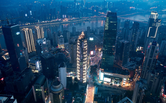 俯瞰重庆城市建筑夜景摩天大楼
