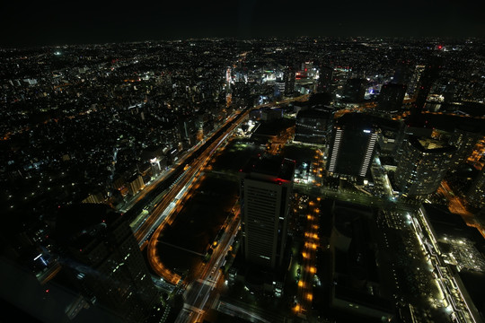 日本横滨地标塔俯视城市夜景