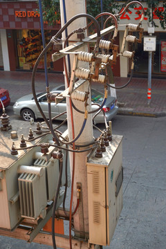 双柱电杆 配电变压器