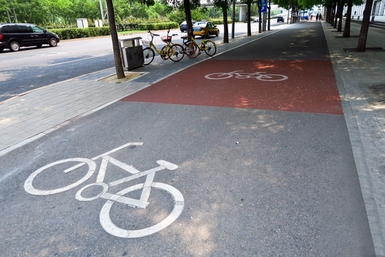 自行车专用道 非机动车道