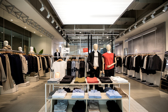 服装专卖店
