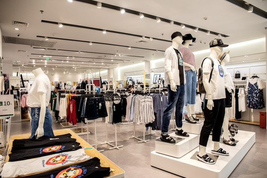 服装专卖店