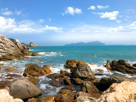 深圳东西涌海岸线