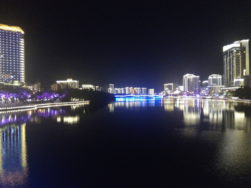 三亚河畔夜景