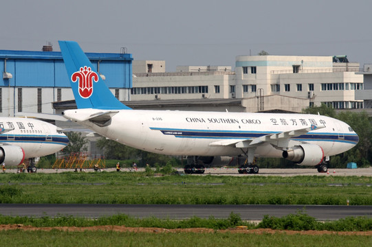 中国南方航空 空客A300货机