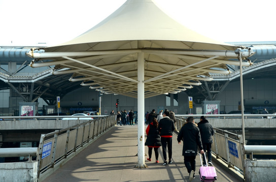 机场建筑 遮阳伞