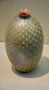 欧洲文物古董花瓶 锡釉陶
