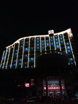 三亚湾海滨 建筑夜色
