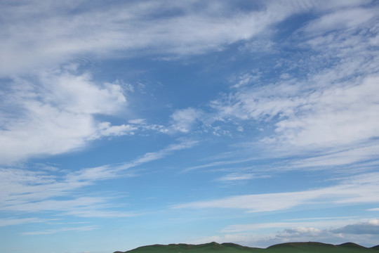 乌兰兰布统草原风景湛蓝天空