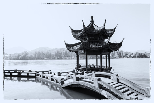 杭州西湖雷峰塔老照片