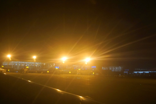 温州机场航站楼 路灯 夜景